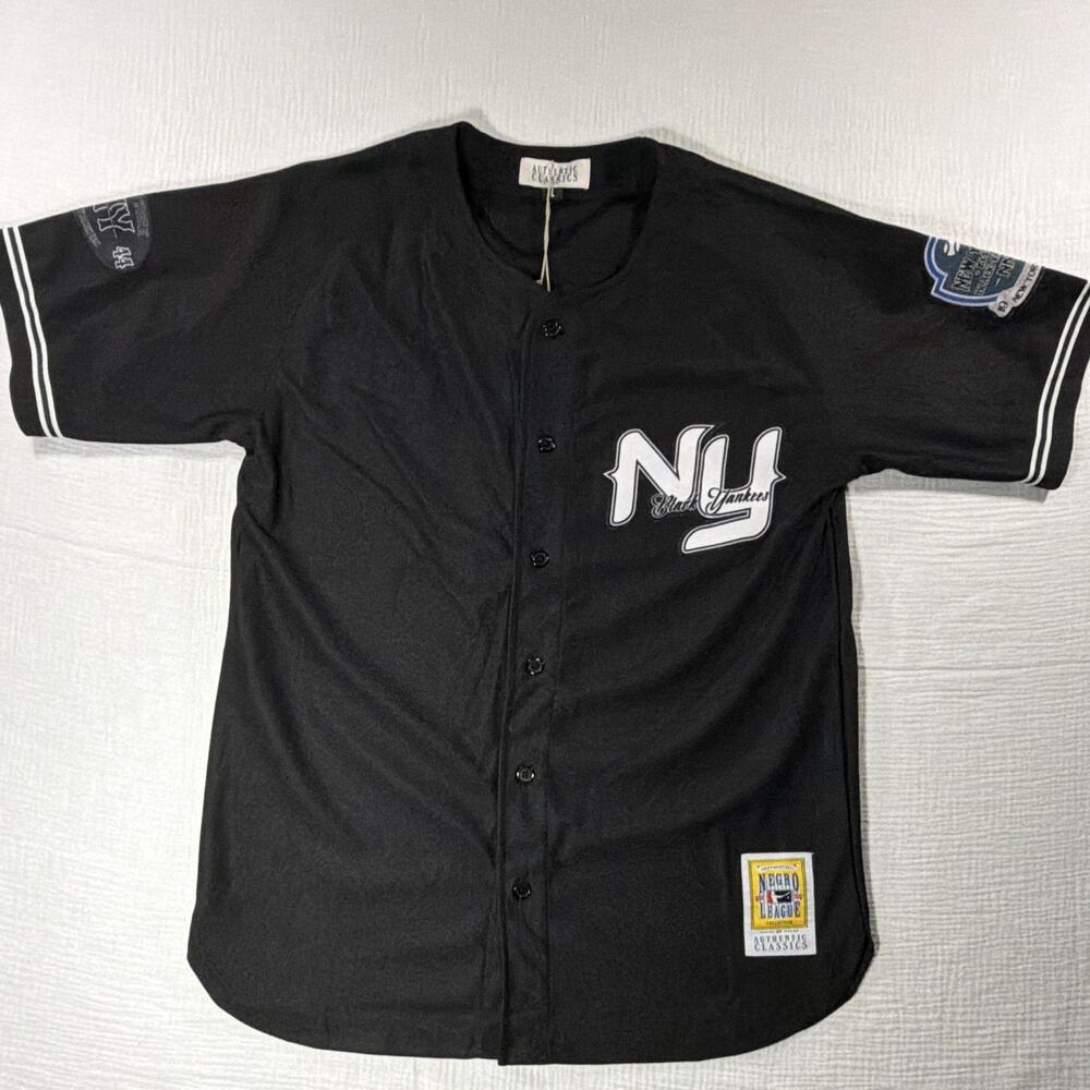 Authentic Classics New York Black Yankees Men’s Jersey Size Large NWT